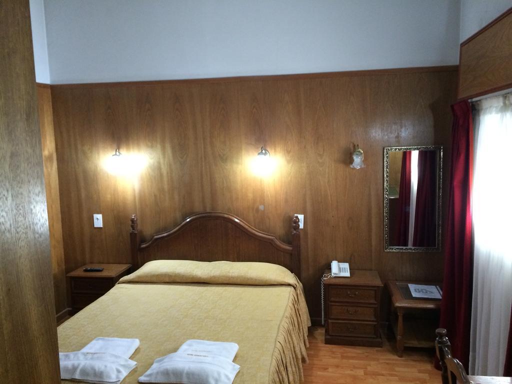 Hotel Americano Μπουένος Άιρες Δωμάτιο φωτογραφία